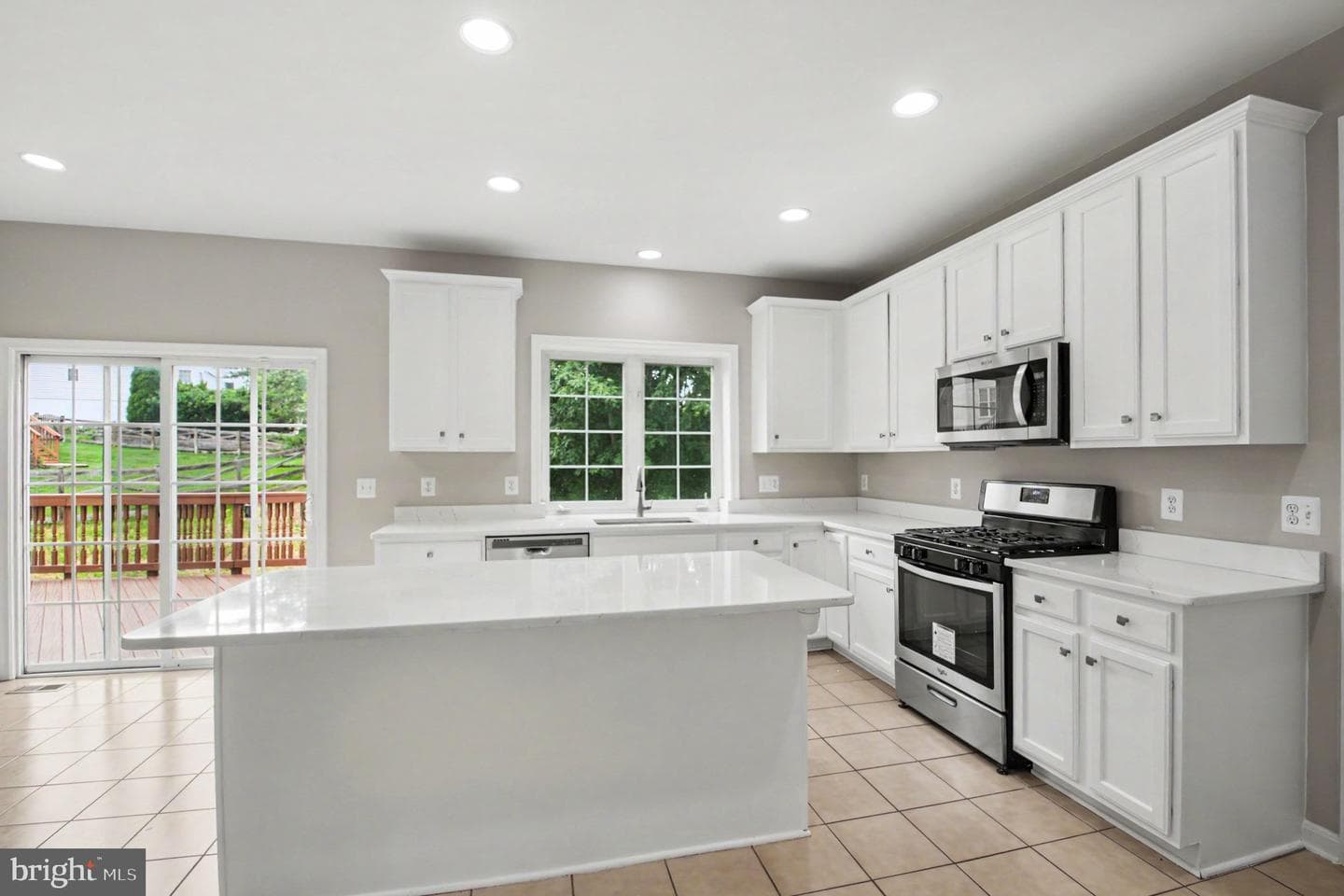 15082 Stepping Stone Drive photo 15