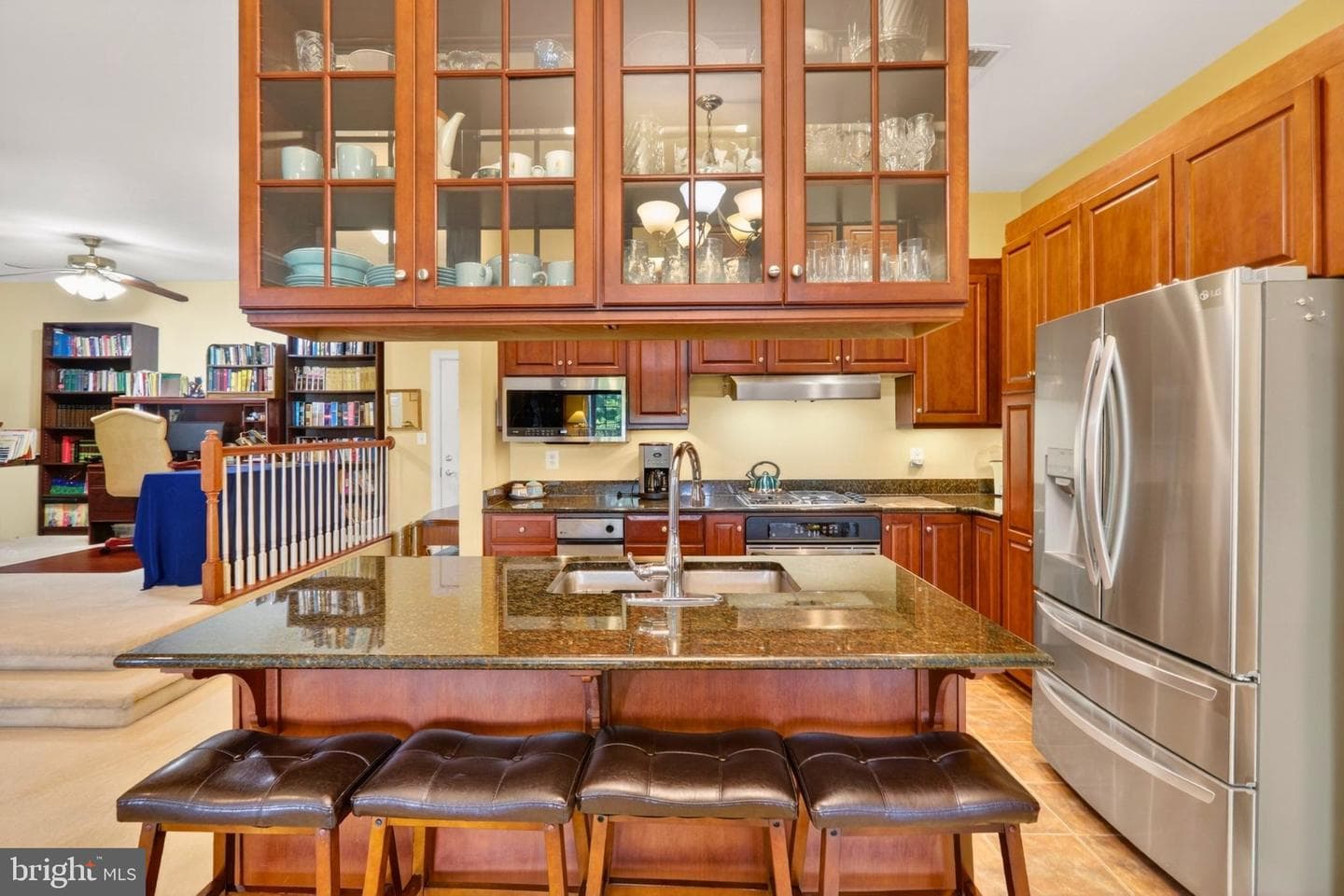 810 Belmont Bay Drive #302 photo 5