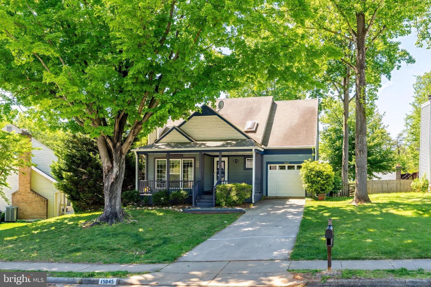 15045 Holleyside Drive, Dumfries