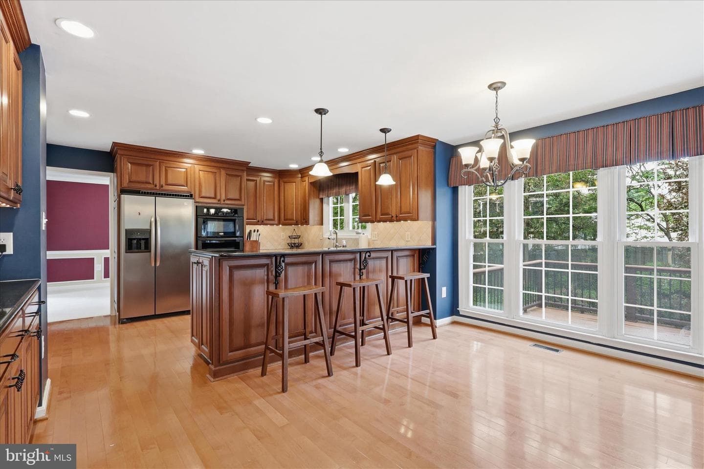 8065 Crimson Leaf Court photo 12