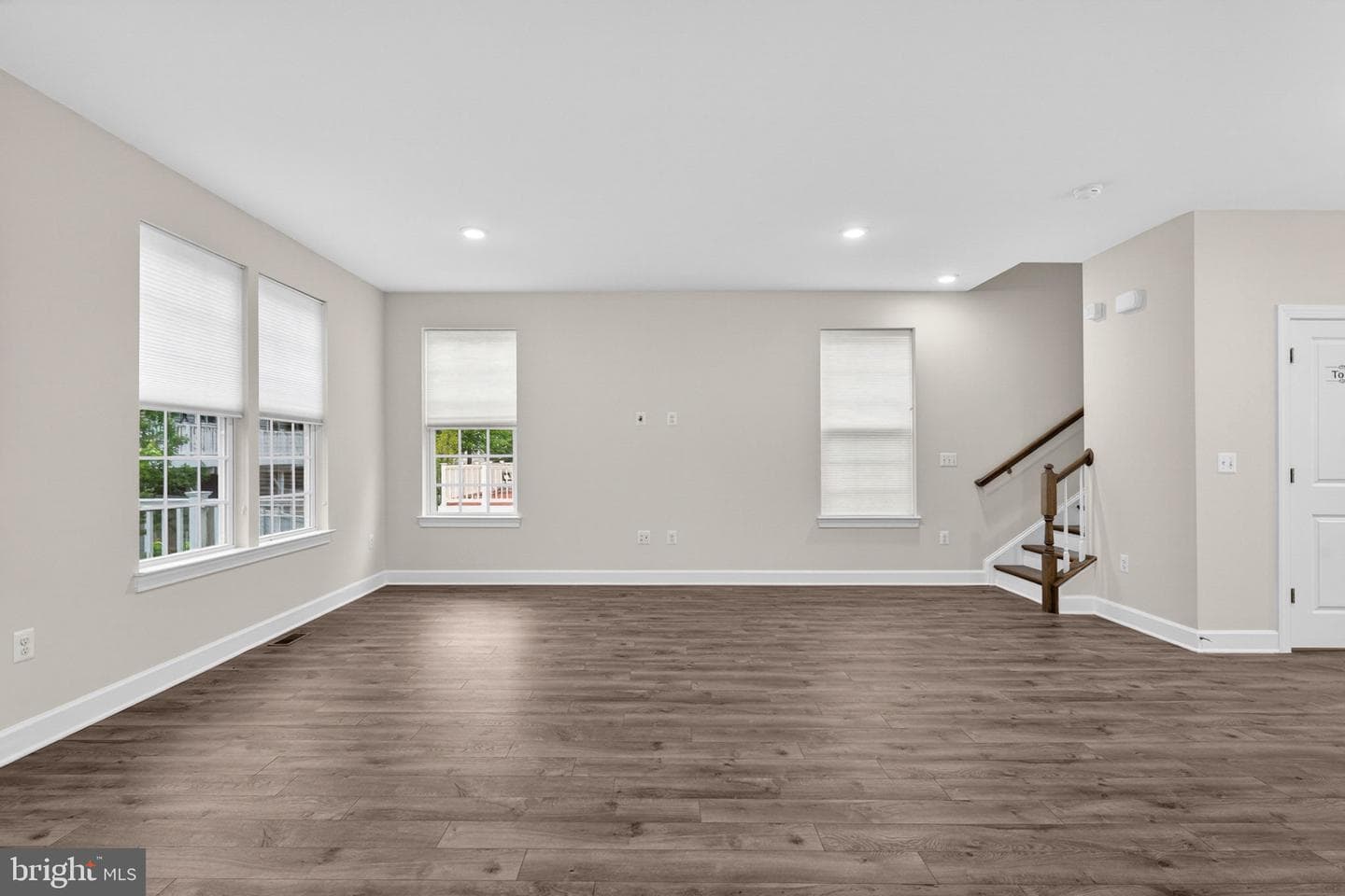 10614 Hinton Way photo 25