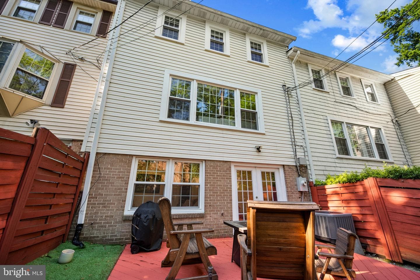 1430 Deerfield Lane photo 24
