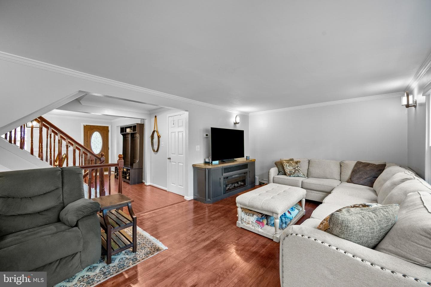 1430 Deerfield Lane photo 9
