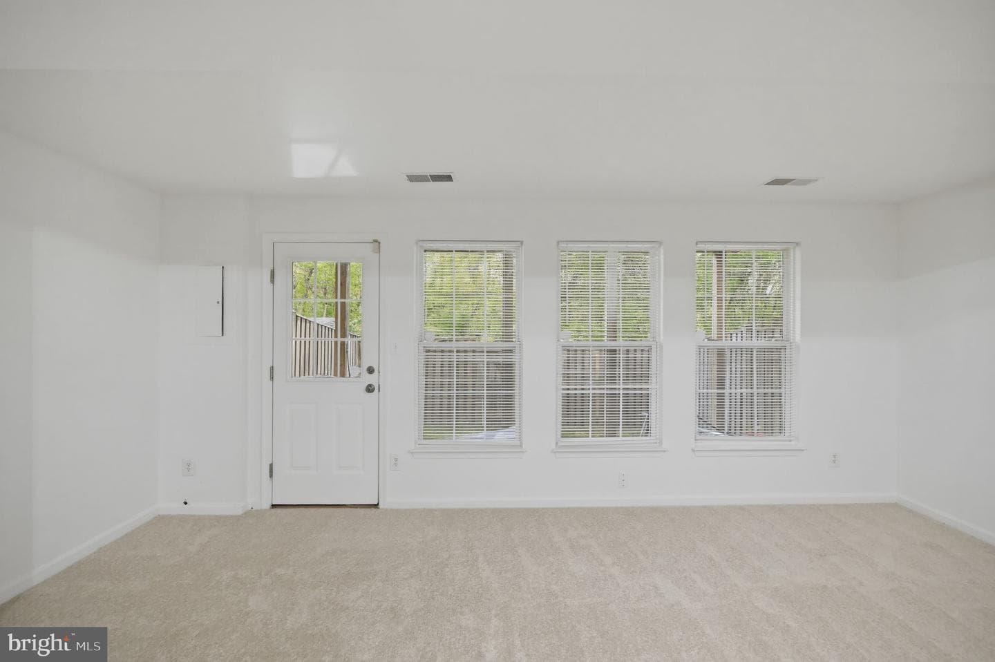 9053 Falcon Glen Court photo 16