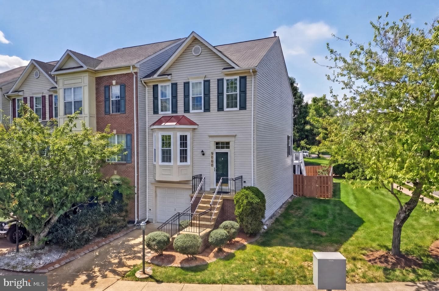 9000 Falcon Glen Court photo 5