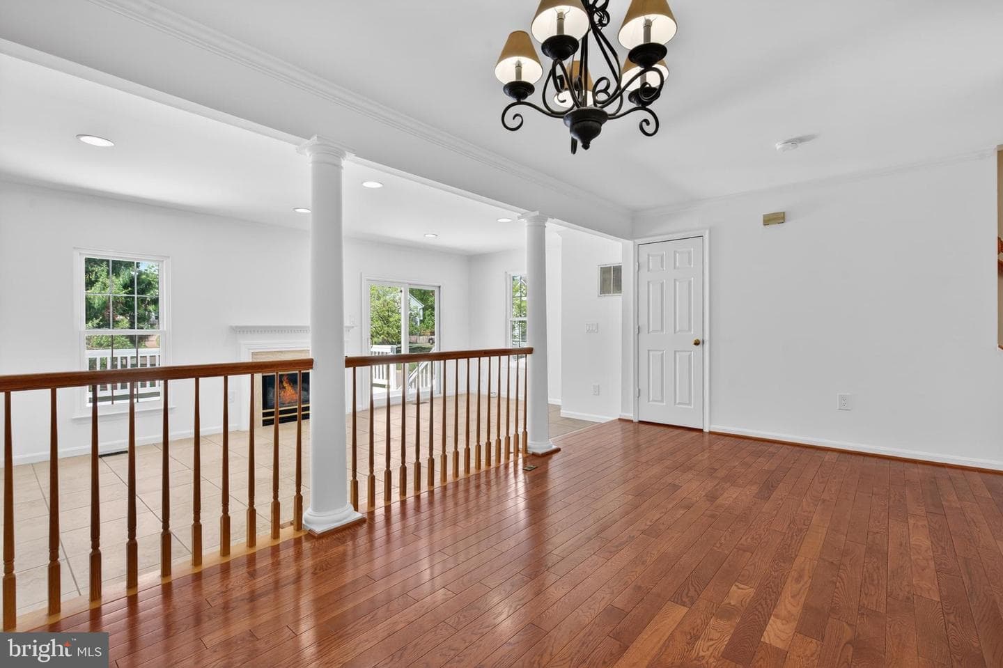 9000 Falcon Glen Court photo 9