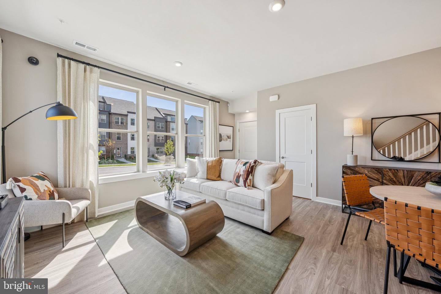 11017 Joslin Street photo 3