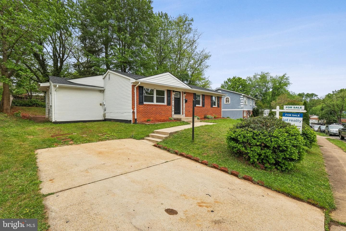 13811 Greenwood Drive