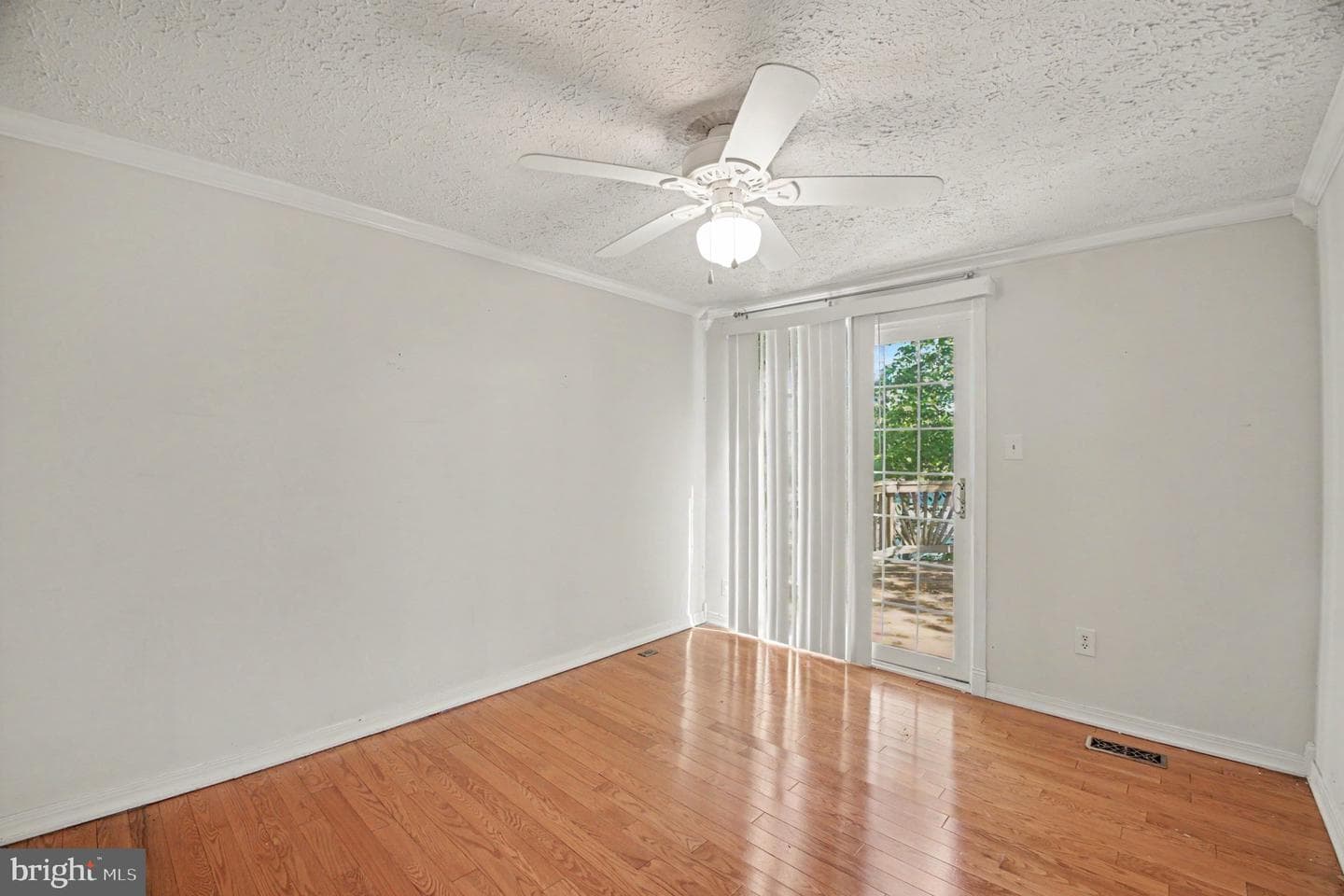 16125 Alexander Place photo 6