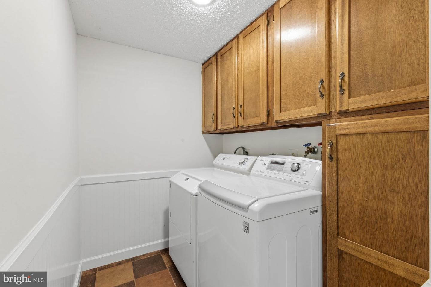 8181 Erika Drive photo 20