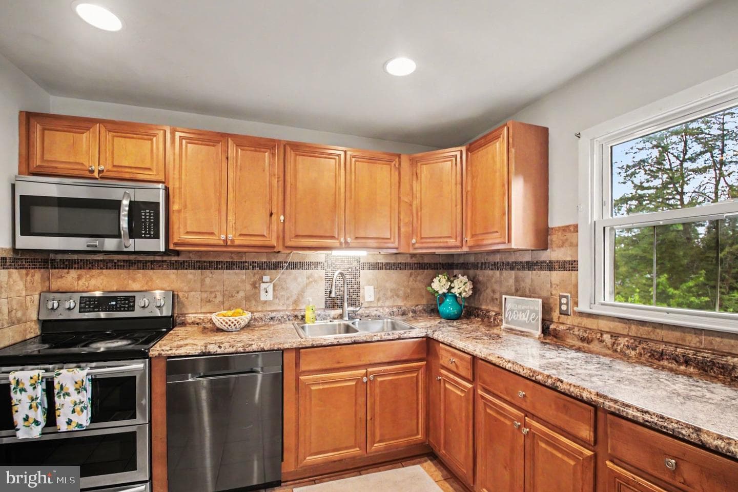 4918 Longhorn Drive photo 7