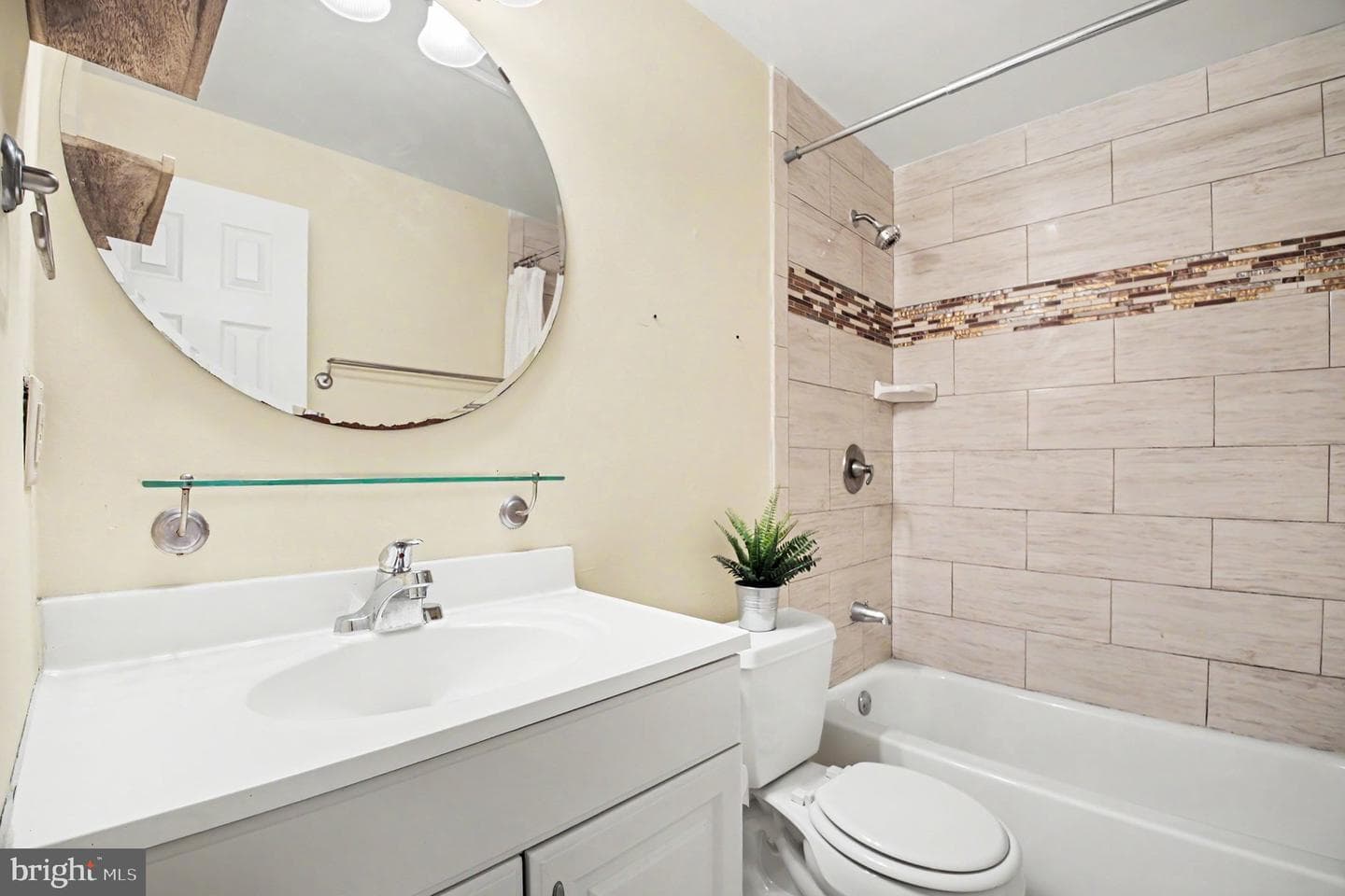4918 Longhorn Drive photo 8