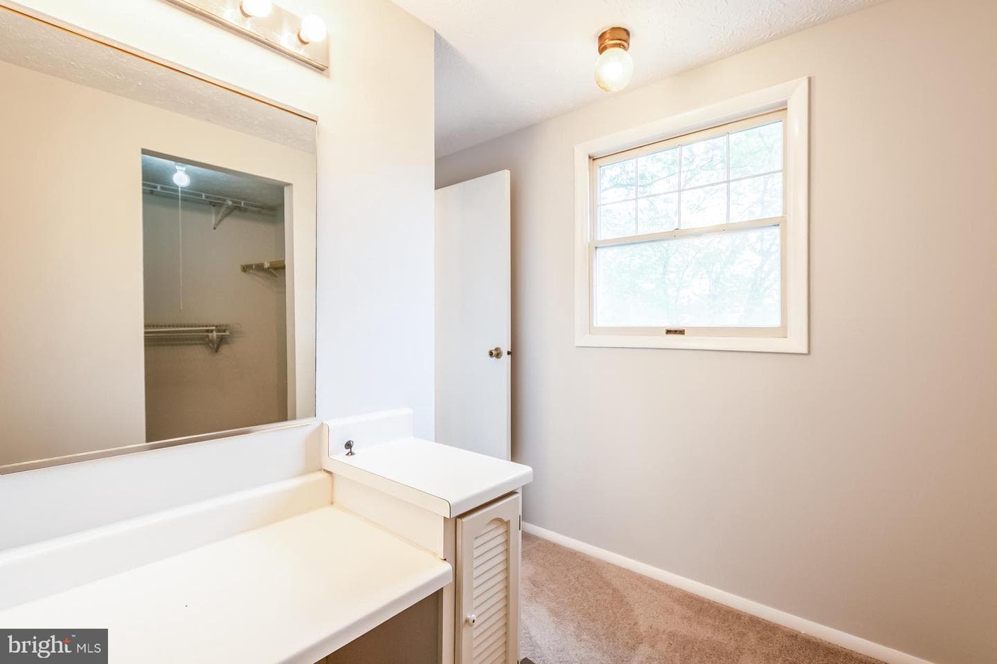 9908 Rickover Court photo 16