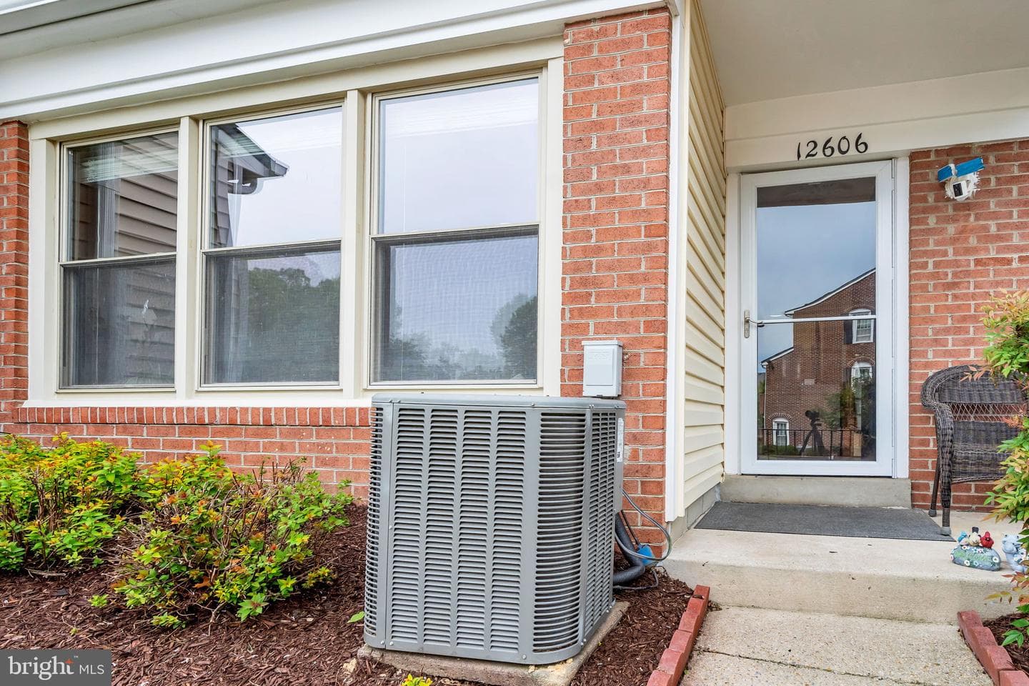 12606 Kempston Lane photo 4