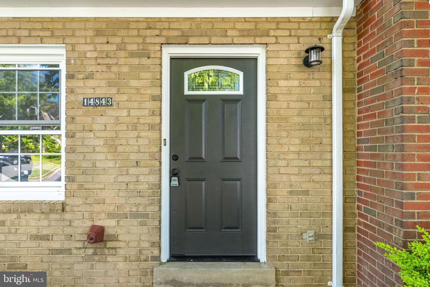 14843 Emberdale Drive photo 3