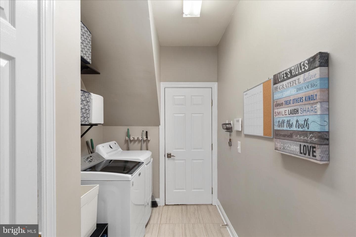 5586 Tucson Court photo 18