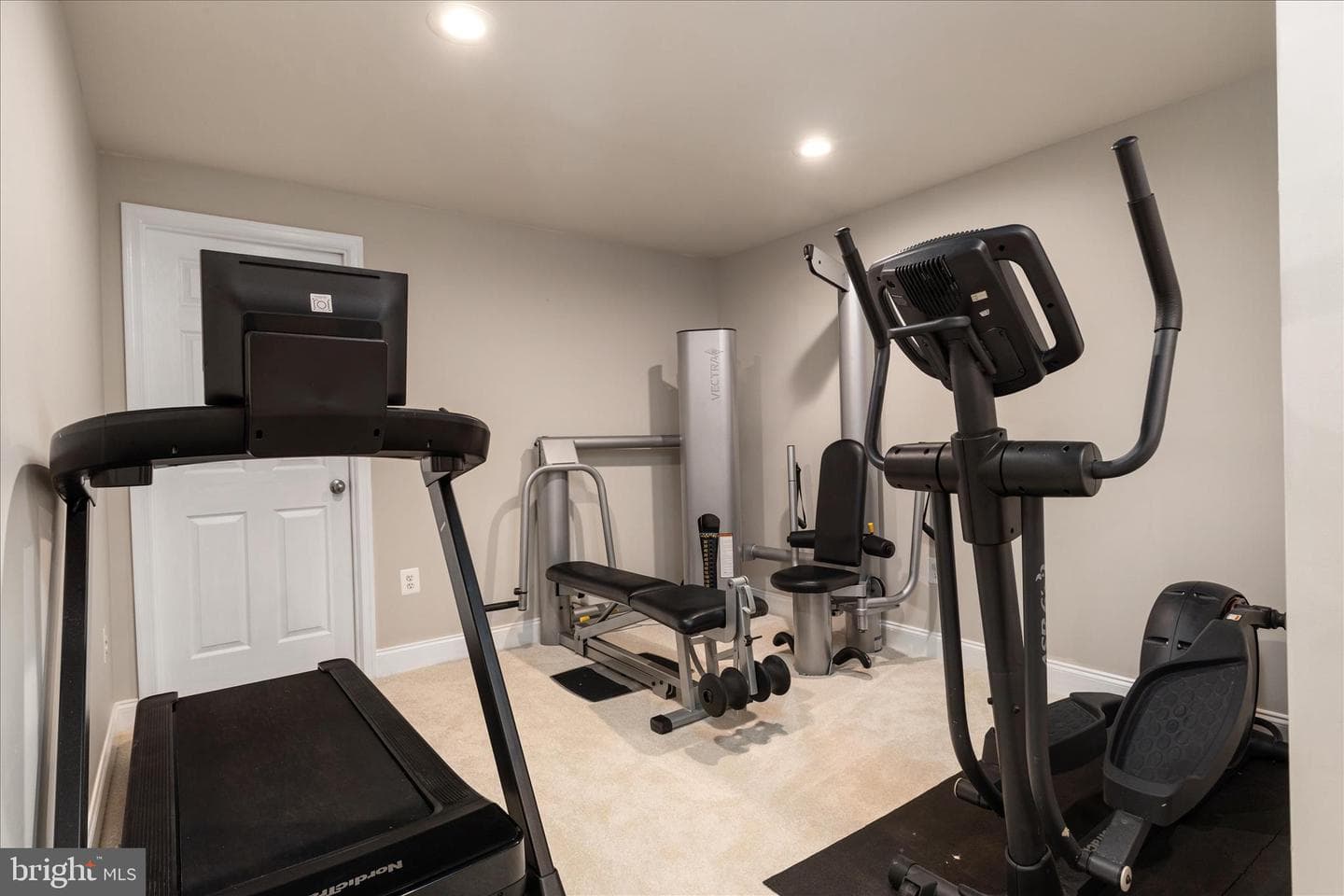 5586 Tucson Court photo 43