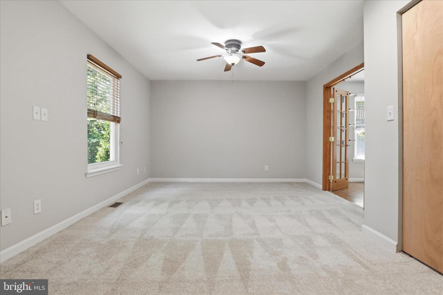 18507 Amidon Avenue photo 16