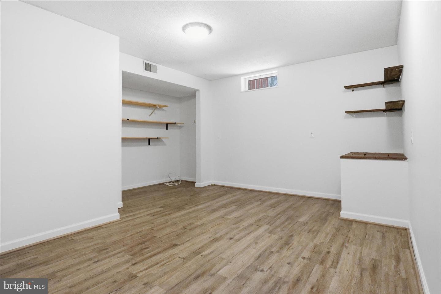 18507 Amidon Avenue photo 26