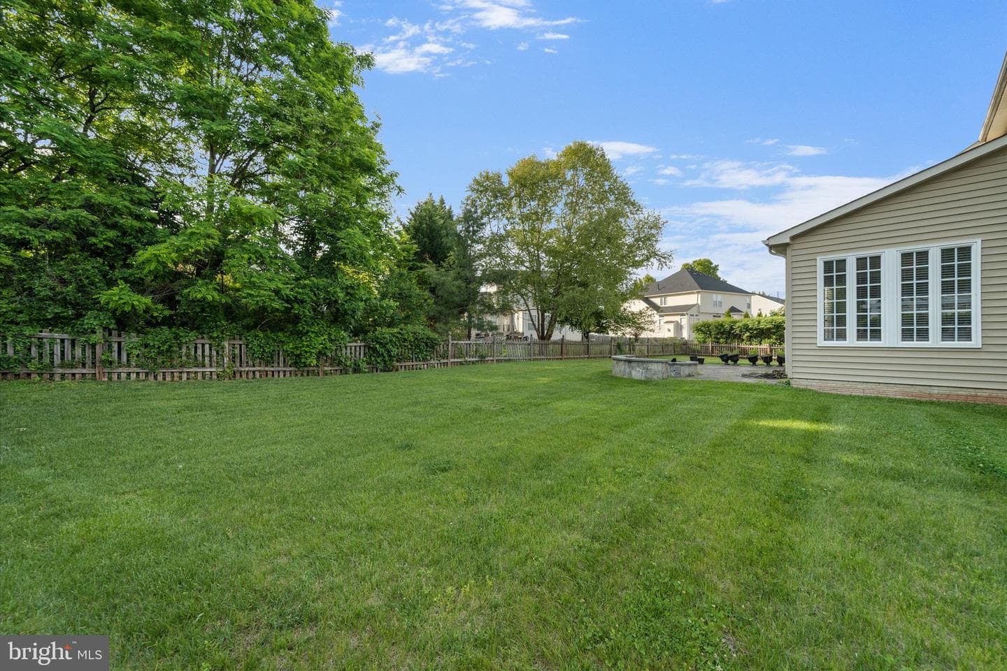 7236 Winnipeg Court photo 45