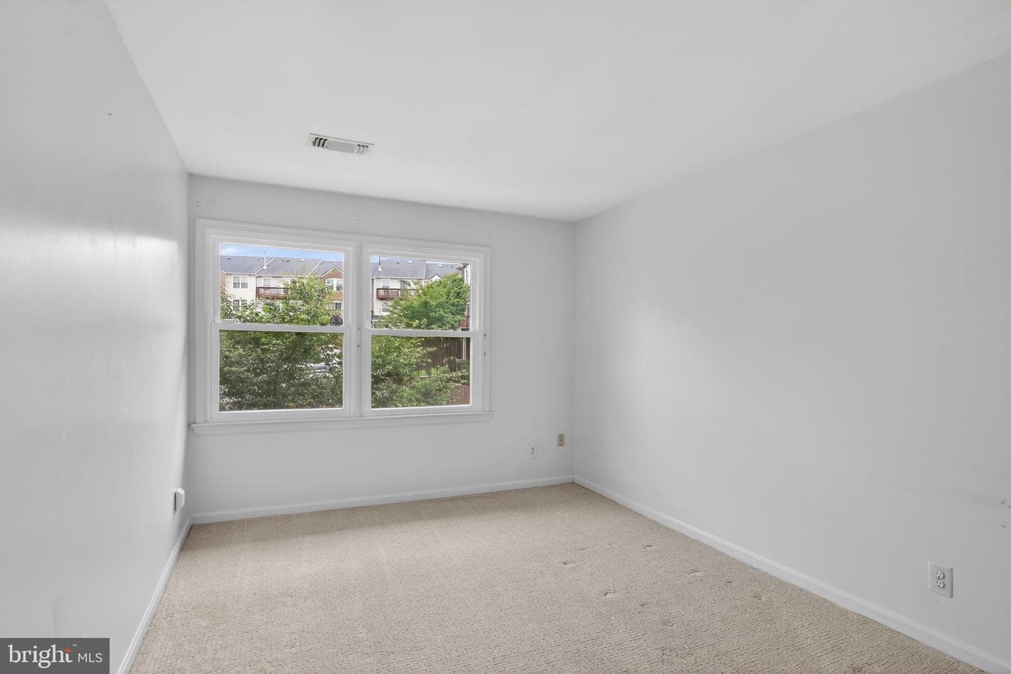 12578 Kempston Lane photo 10