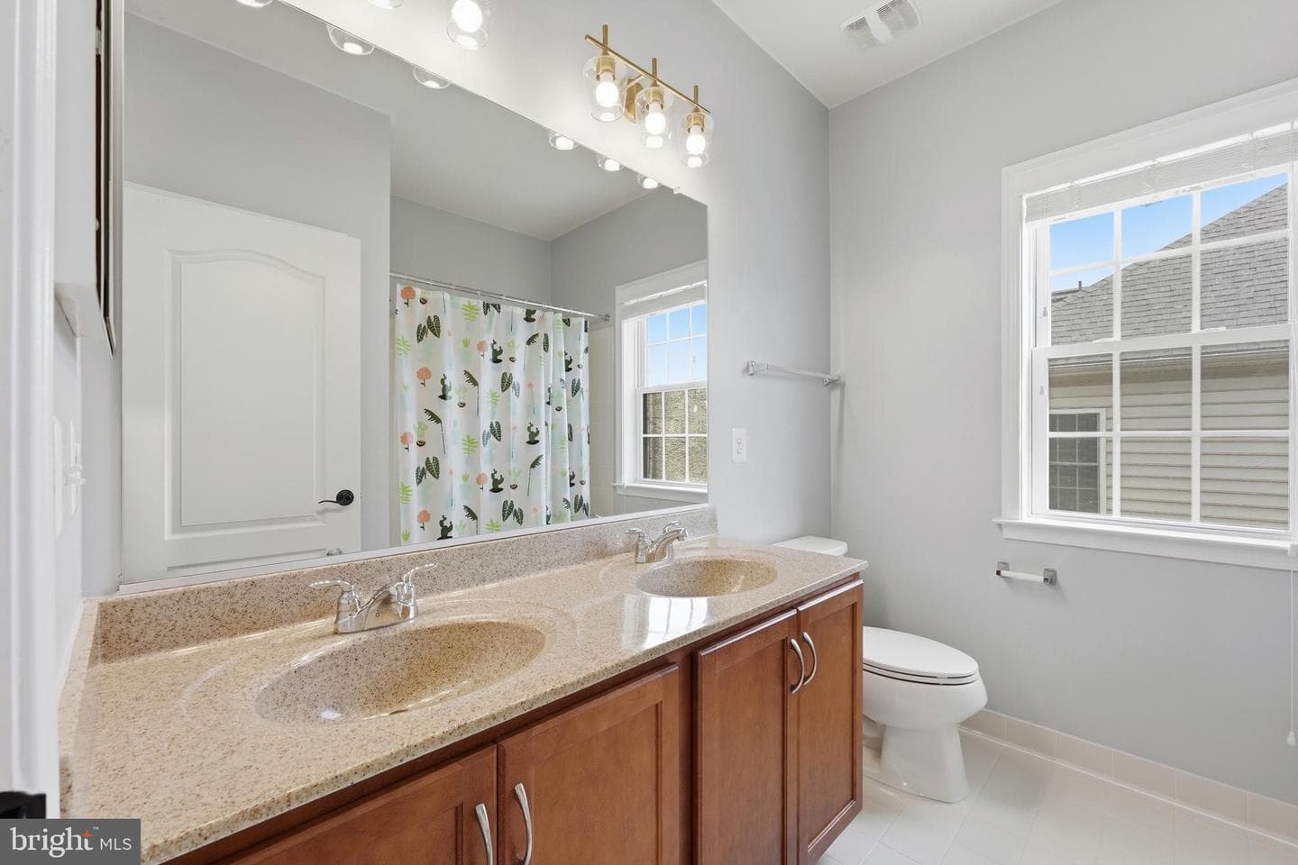15413 Admiral Baker Circle photo 44