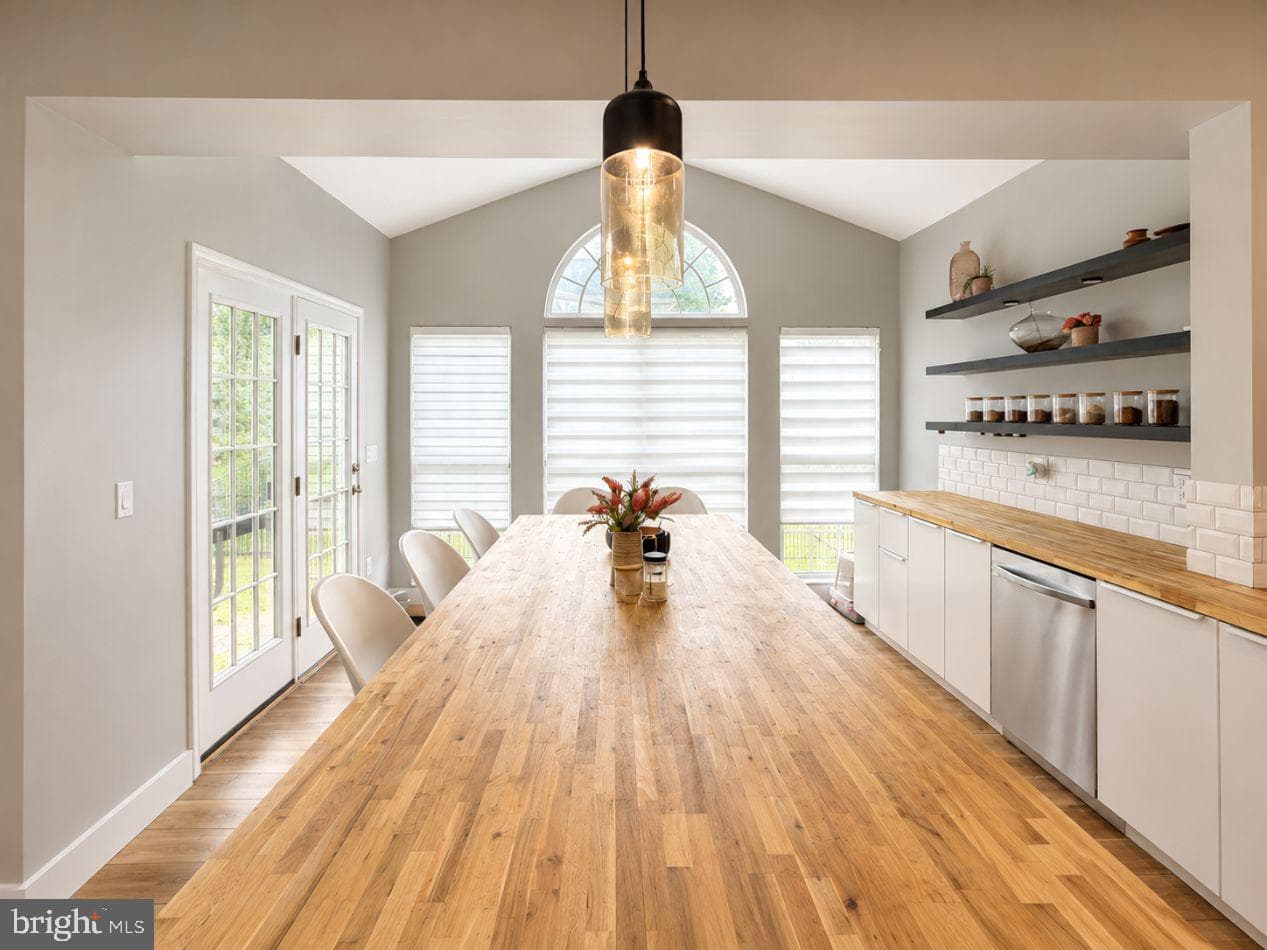 6708 Edgartown Way photo 17