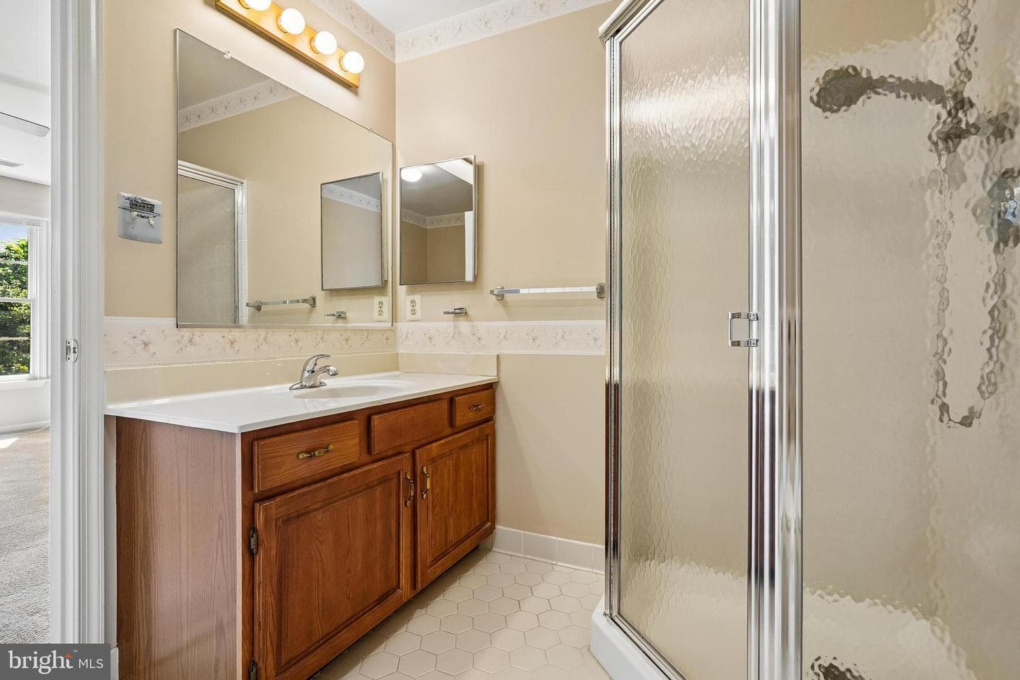 16109 Olmstead Lane photo 20