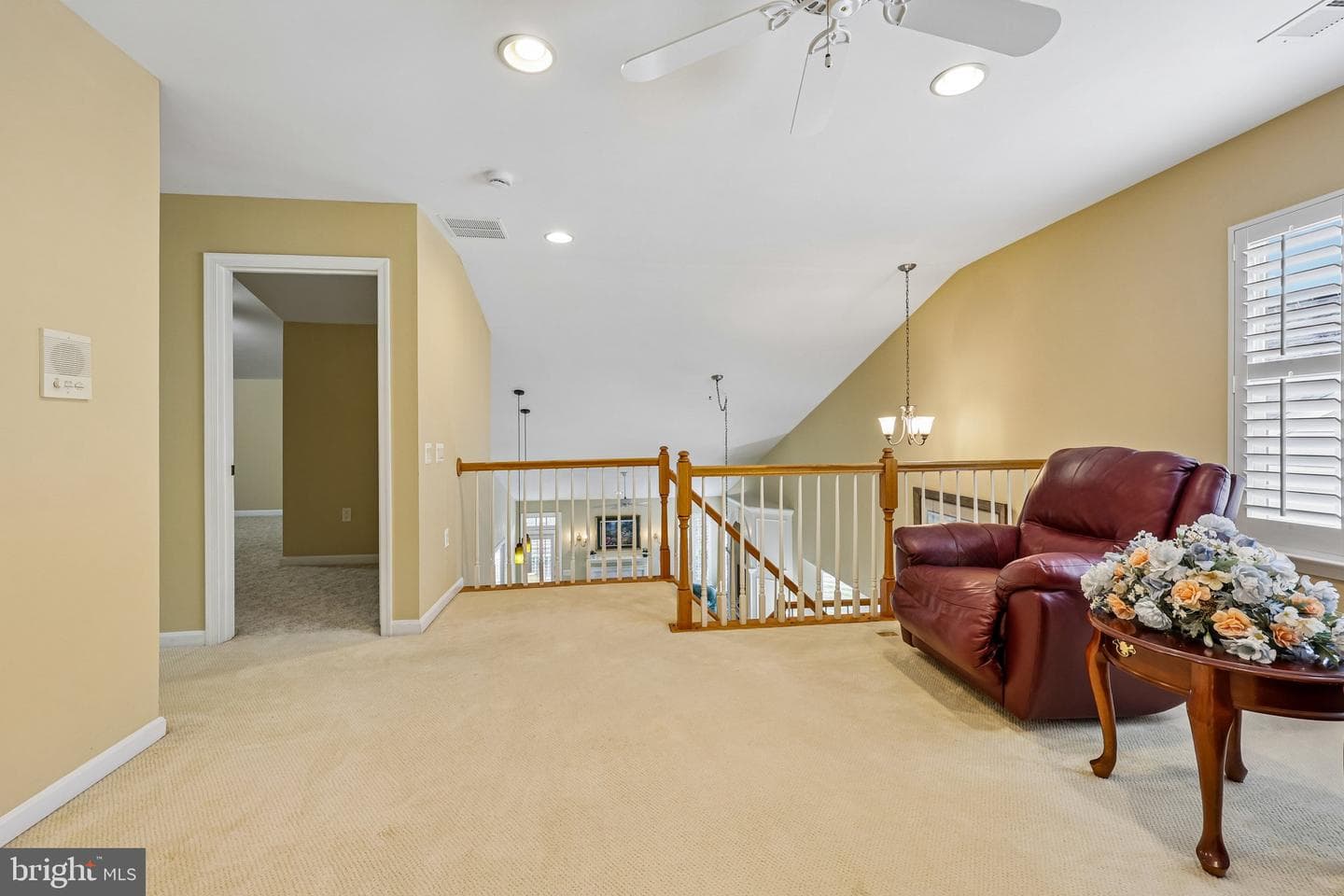 9716 Seafield Place photo 23