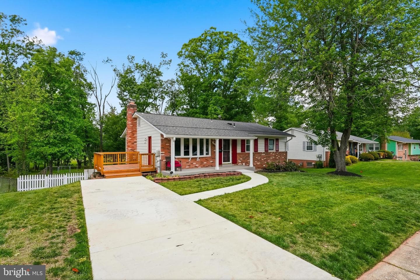 7410 Roxbury Avenue photo 36