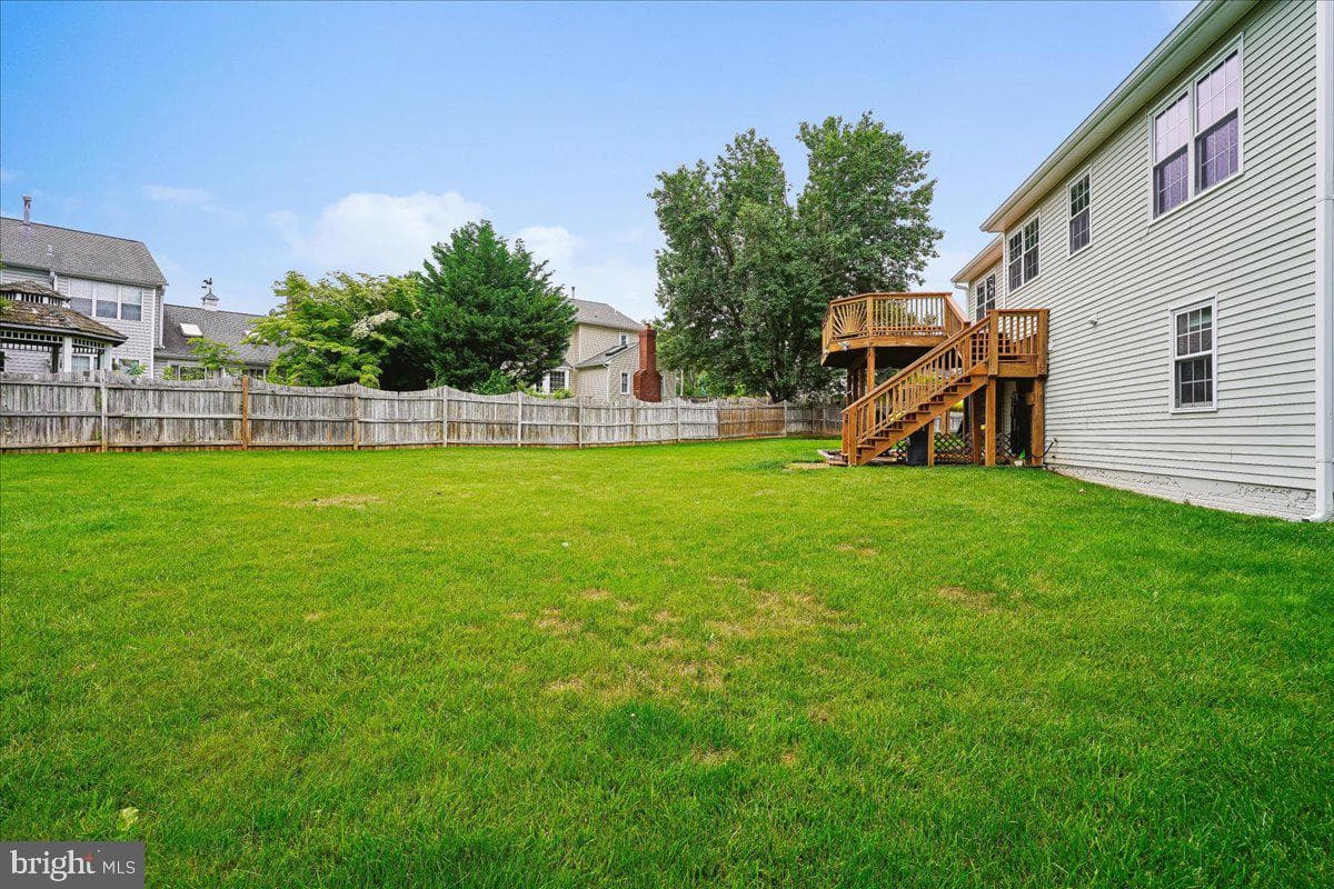 14716 Cloyd Way photo 2