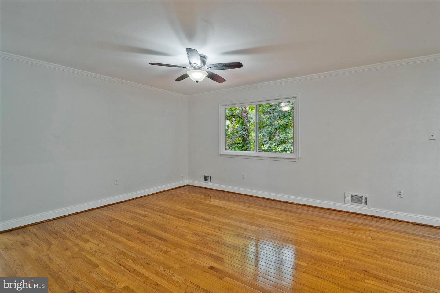 2993 Sleaford Court photo 7