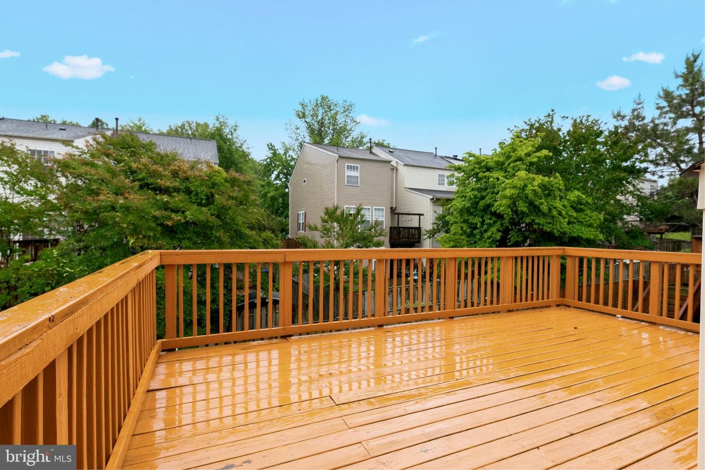 15720 Viewpoint Circle photo 36