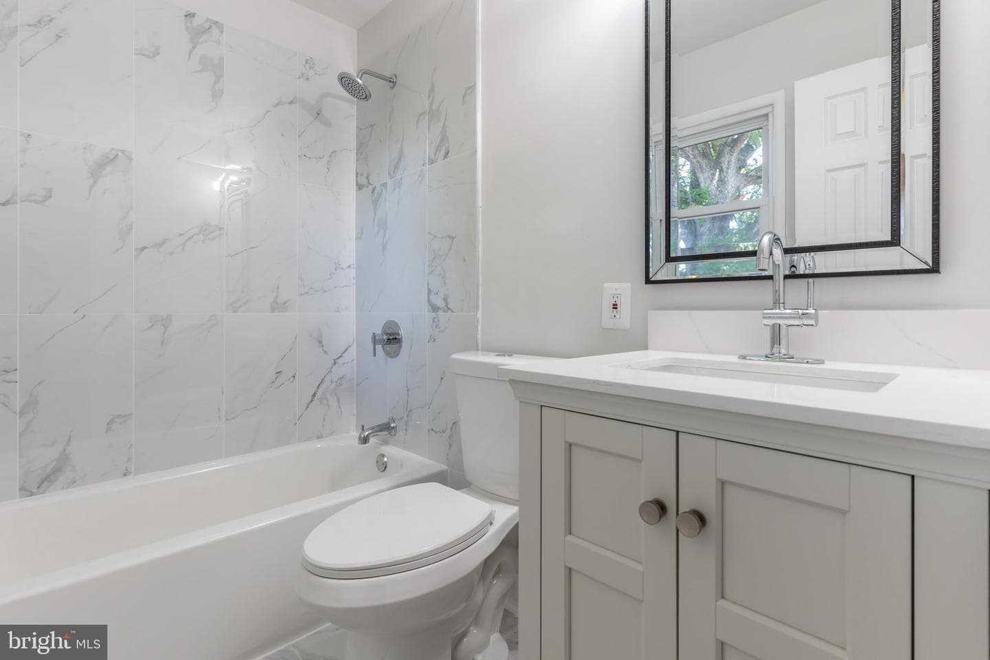 3805 Del Mar Drive photo 20