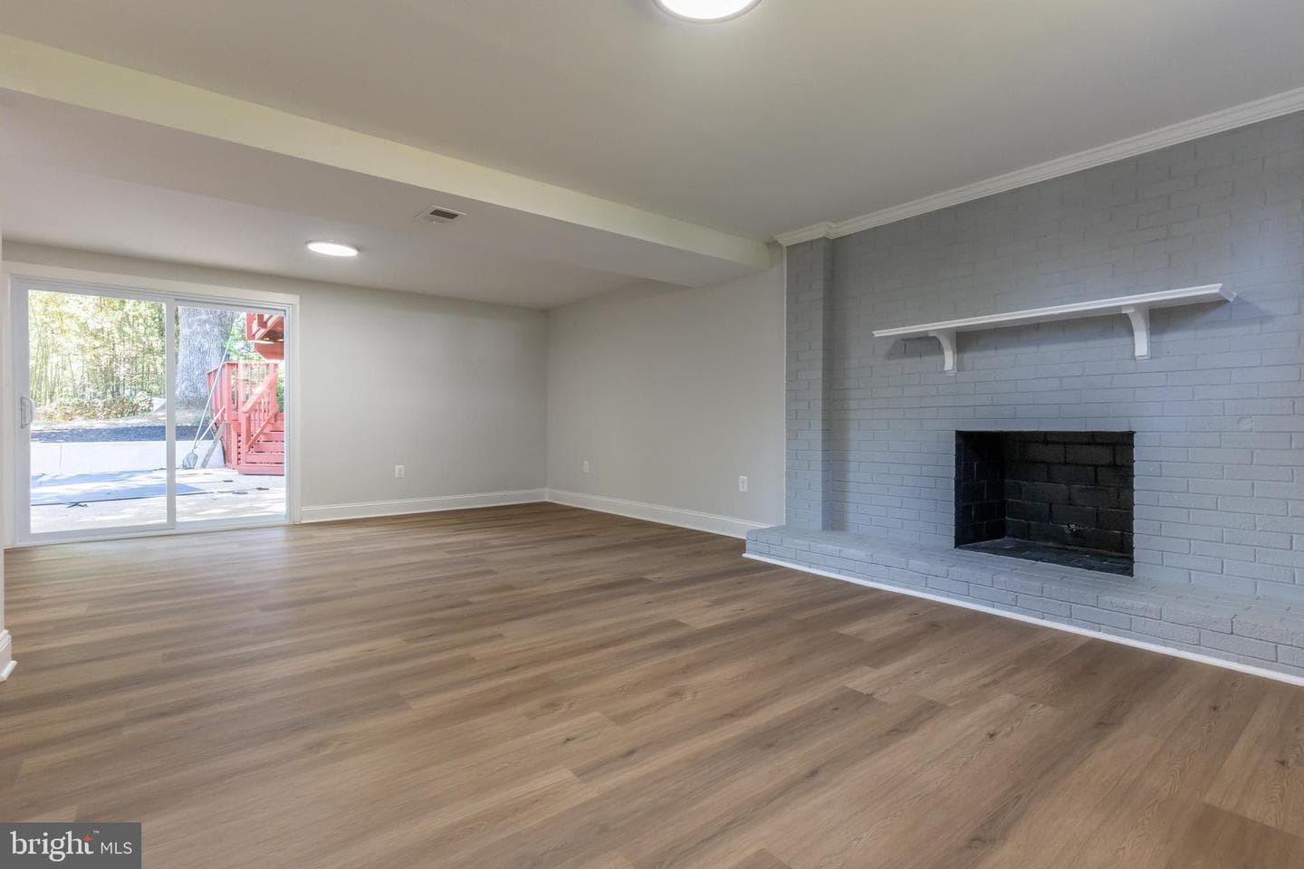 3805 Del Mar Drive photo 23