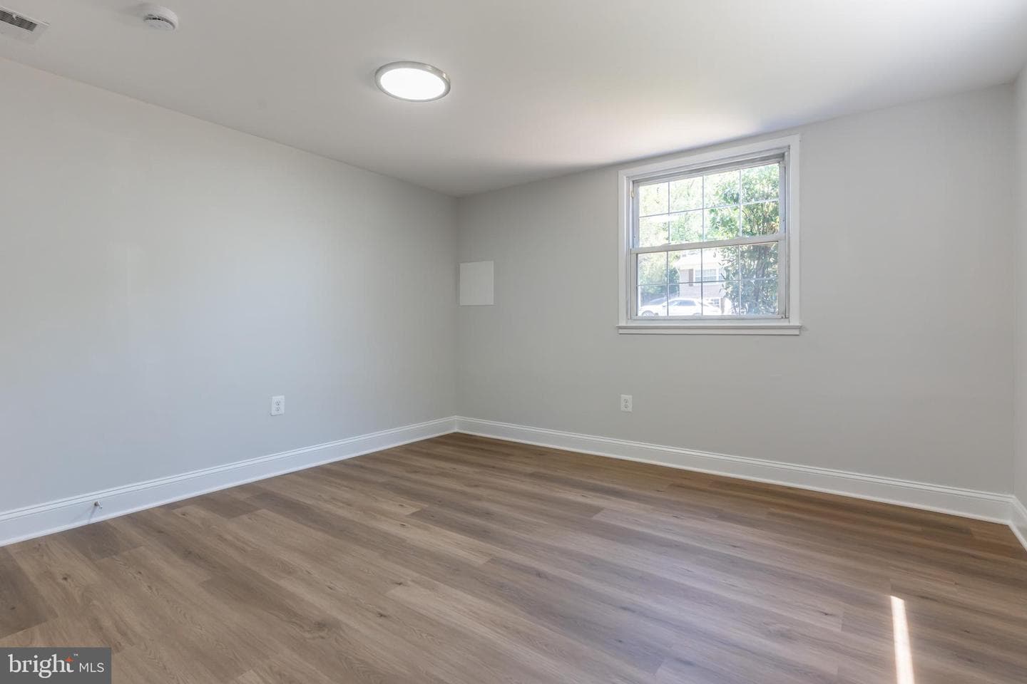 3805 Del Mar Drive photo 26
