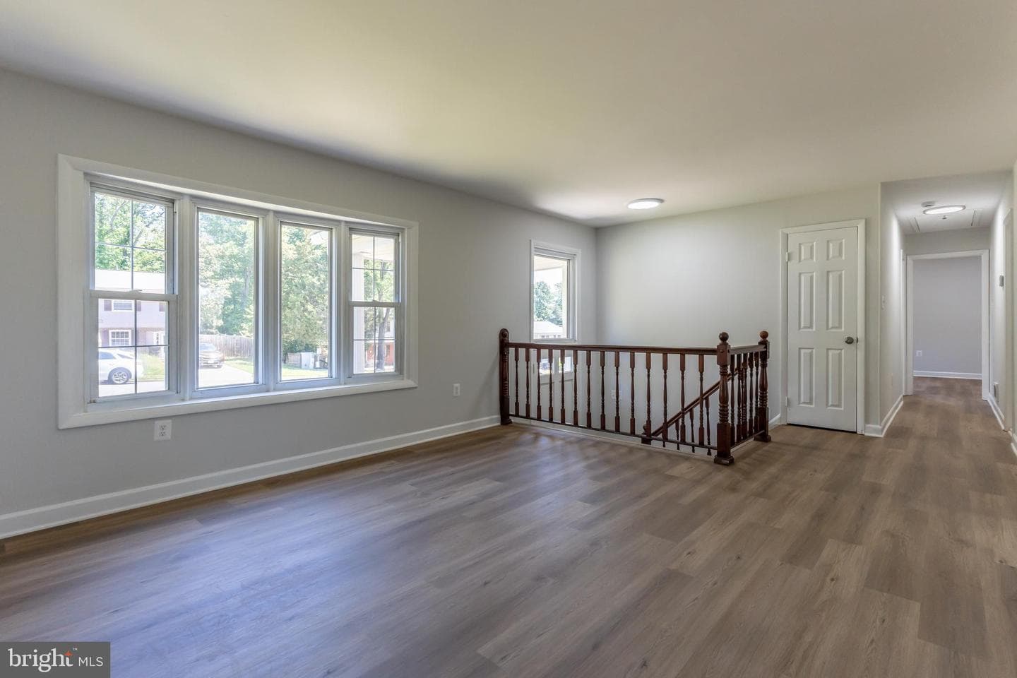 3805 Del Mar Drive photo 5