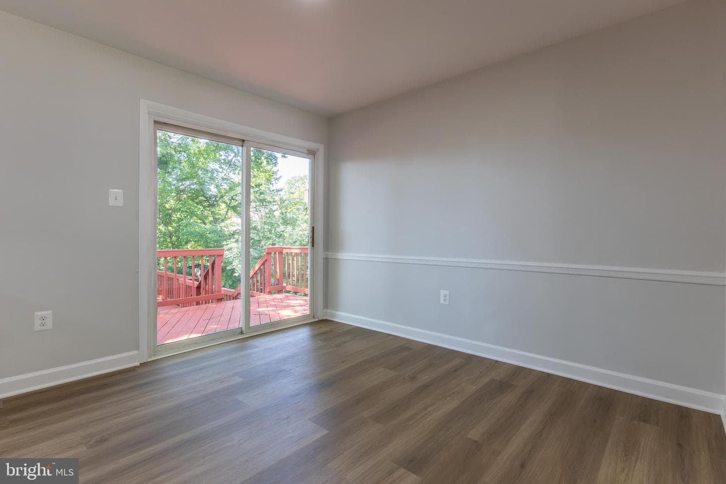 3805 Del Mar Drive photo 9
