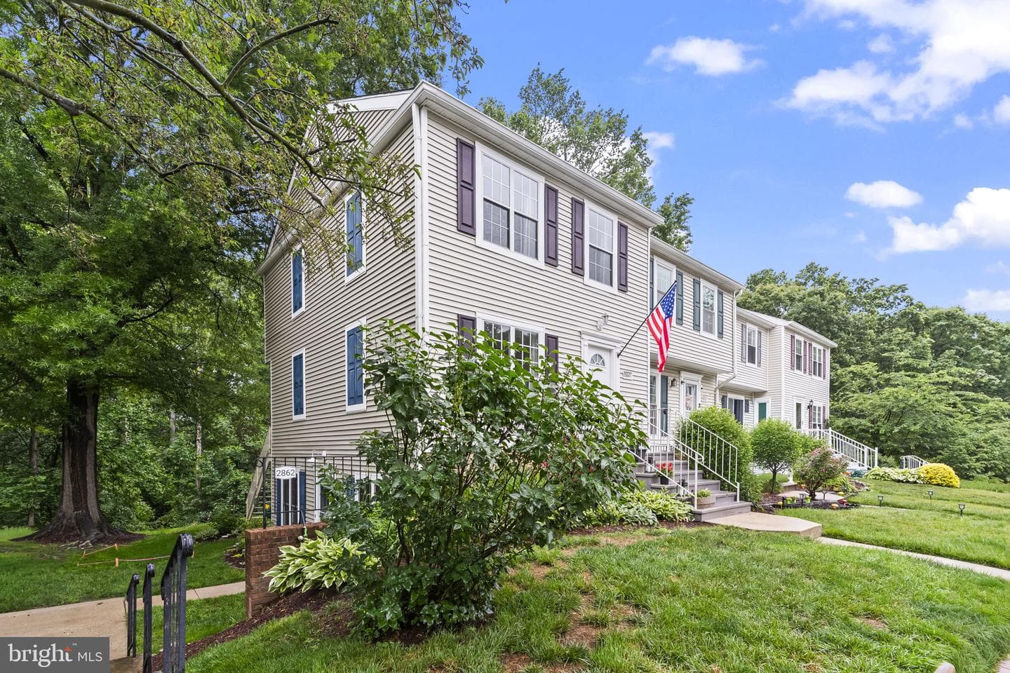 2860 Burgundy Place photo 3