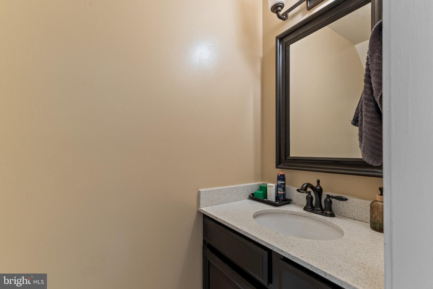 5797 Rockcliff Lane photo 10