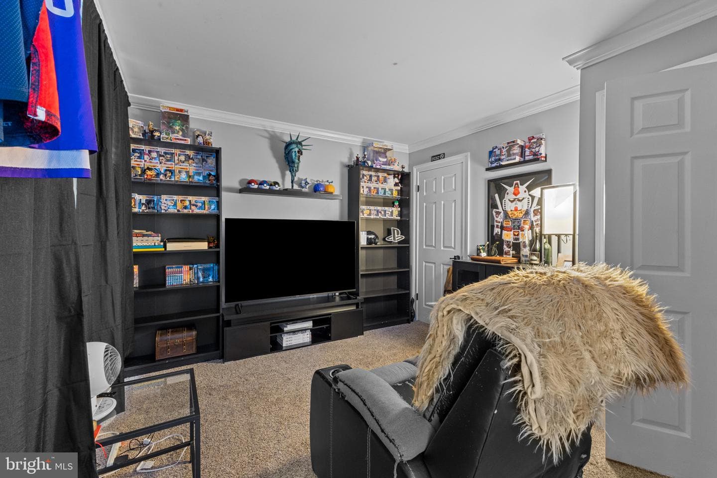 5797 Rockcliff Lane photo 22