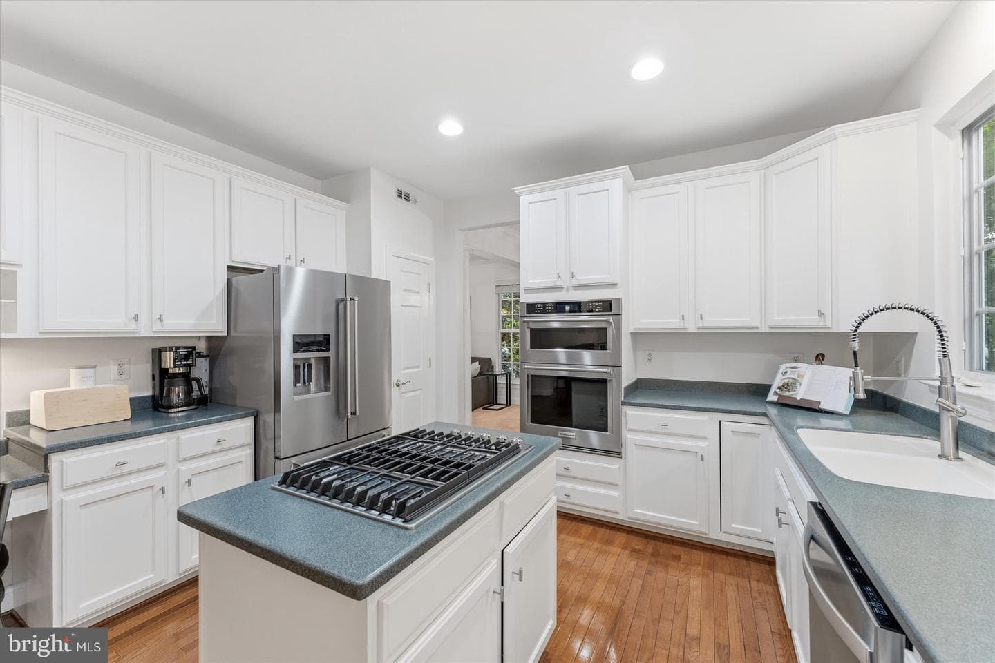 6040 Wake Crest Court photo 5