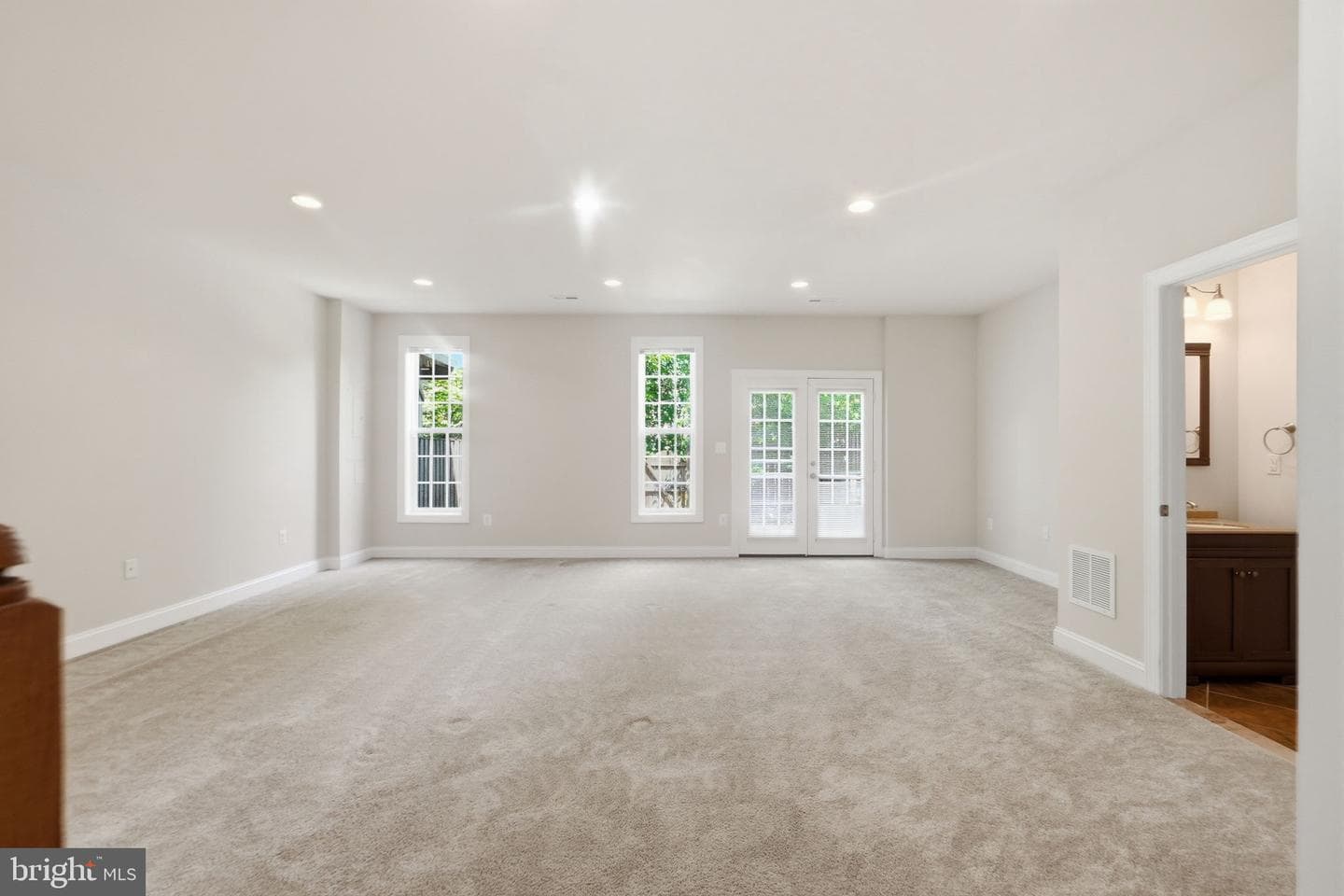 16108 Pitner St photo 30