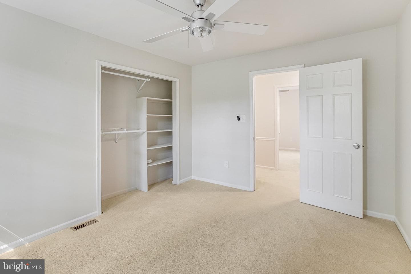3452 Wainscott Place photo 29