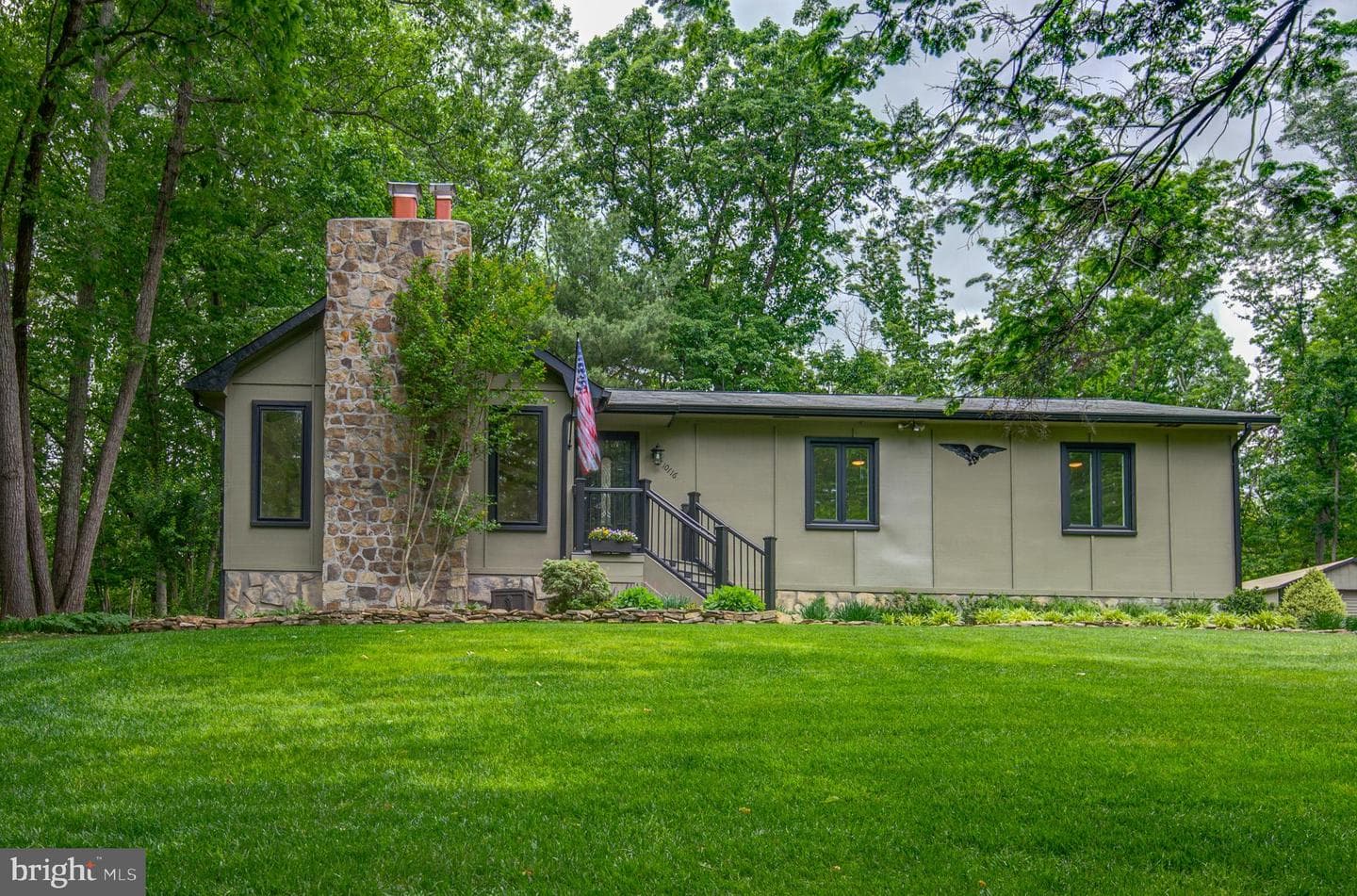 10116 Evans Ford Road photo 2