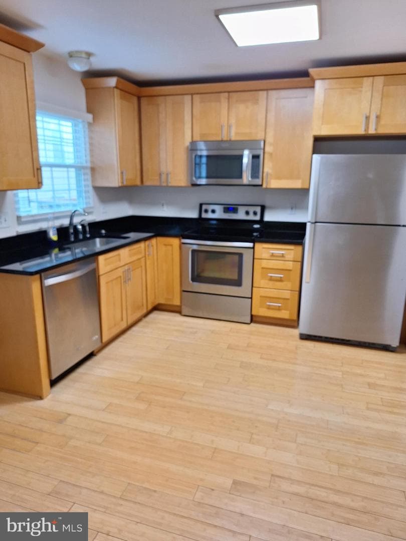 13010 Abner Avenue photo 9