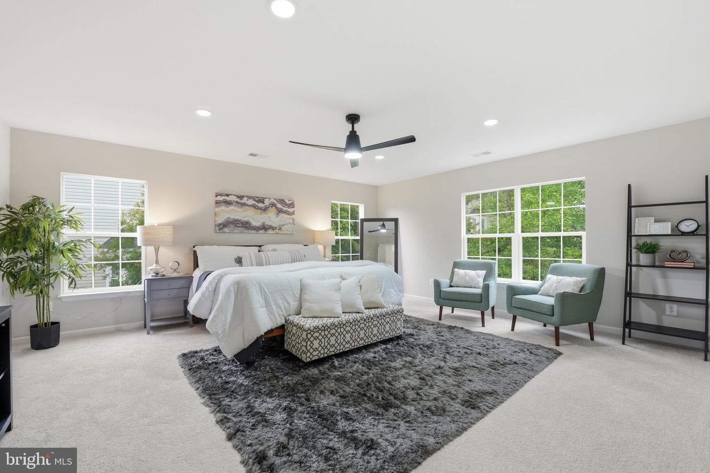 9532 Clematis Street photo 10