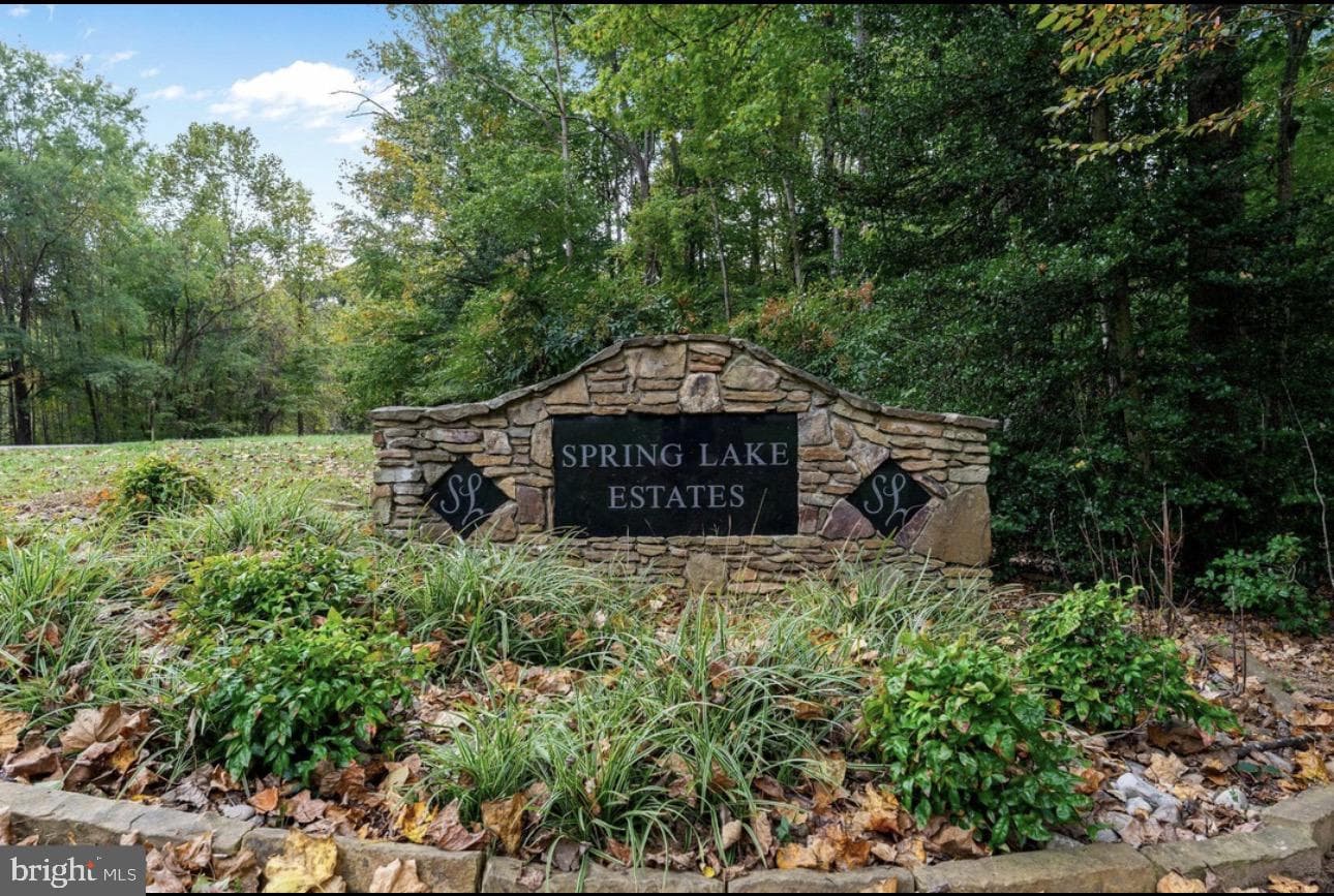 11214 Stonebrook Drive photo 40