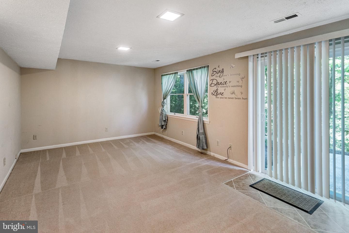 11646 Howitzer Ln photo 47