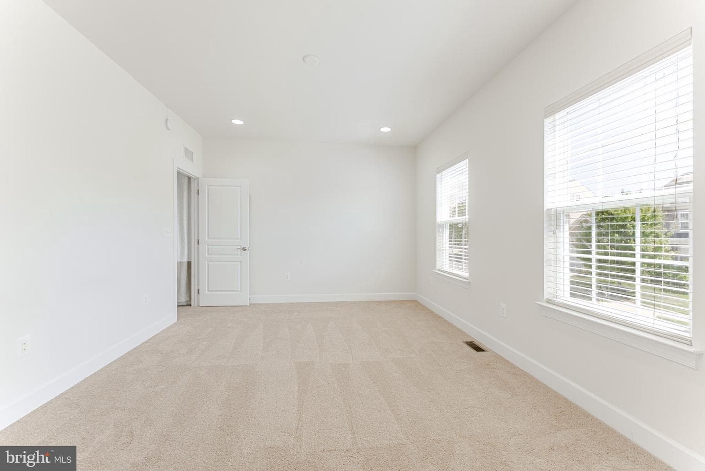 5829 Amanda Rose Lane photo 27
